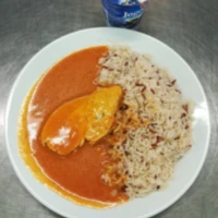 Fotografie jídla Krůtí prsa na paprice, dušená indiánská rýže