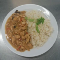 Fotografie jídla Kuřecí čínská směs, dušená rýže