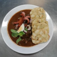 Fotografie jídla Plzeňský guláš, karlovarský knedlík