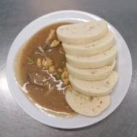 Fotografie jídla Pražská hovězí pečeně, houskový knedlík