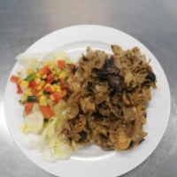 Fotografie jídla Zapečené flíčky s houbami, zeleninová přízdoba