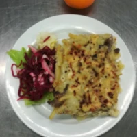 Fotografie jídla Zapečené těstoviny s nivou a žampiony