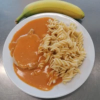 Fotografie jídla Vepřové na paprice, těstoviny